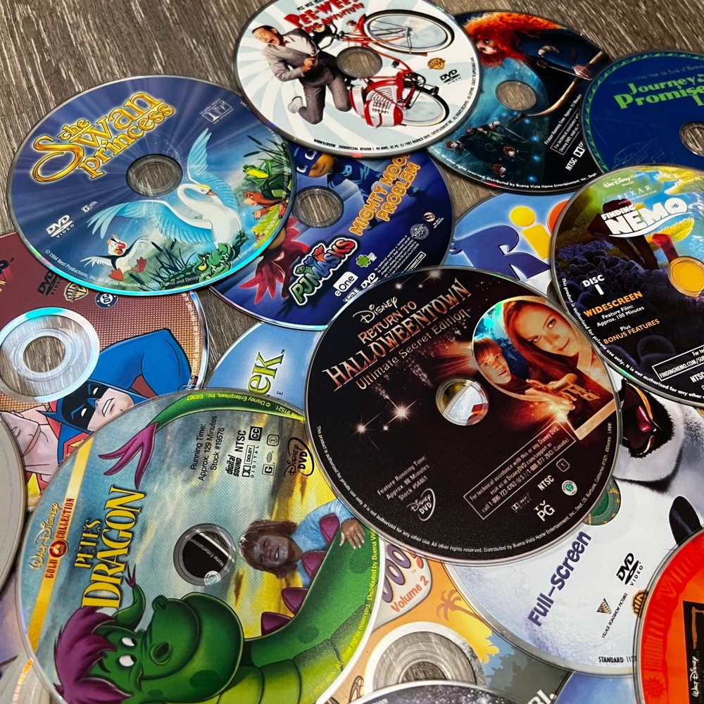 Lot of 100 DVD Discs Only Kids Children Disney Family Movies Cartoons TV Shows - Picture 2 of 4